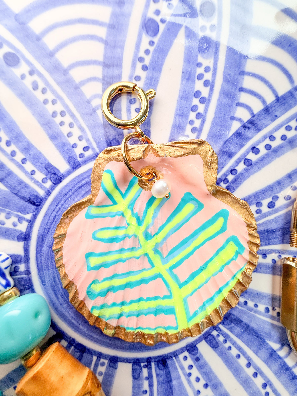 Collector Charm Summer Edition No. 4